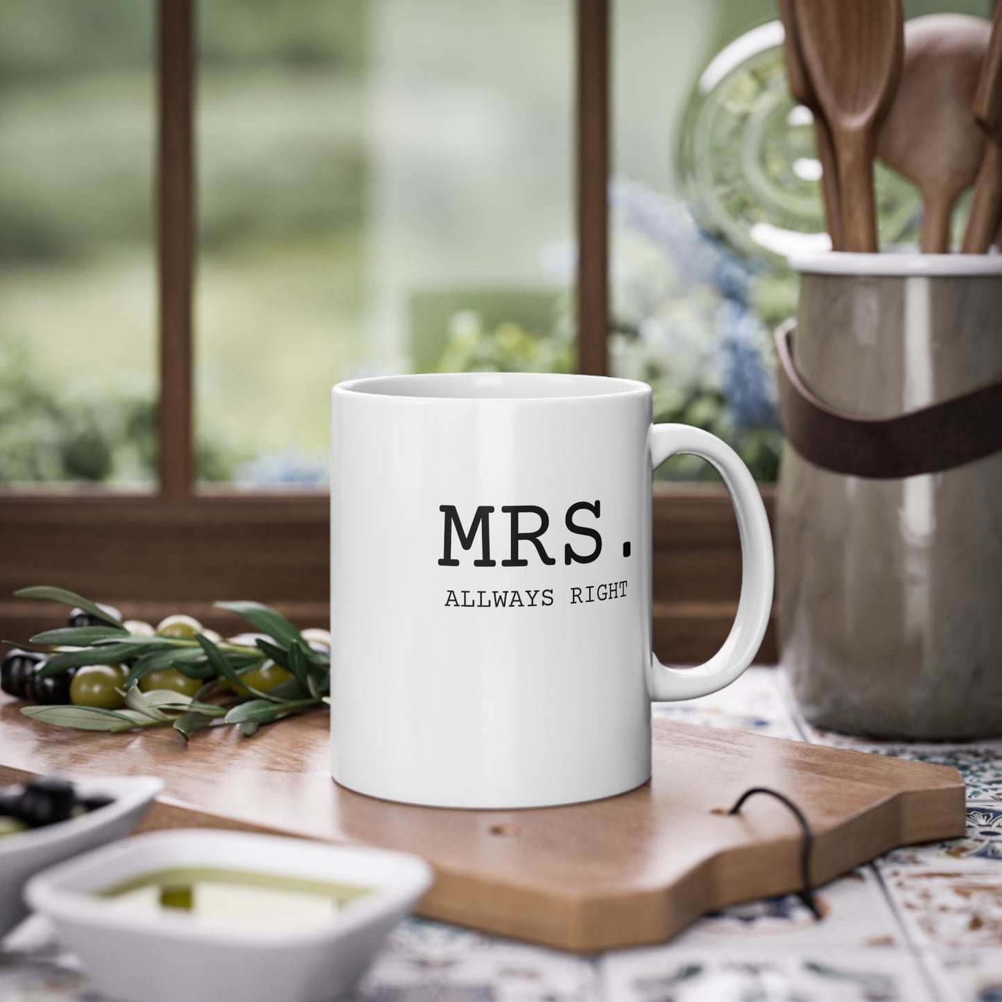 Weisse Design Partnertasse "Mrs."