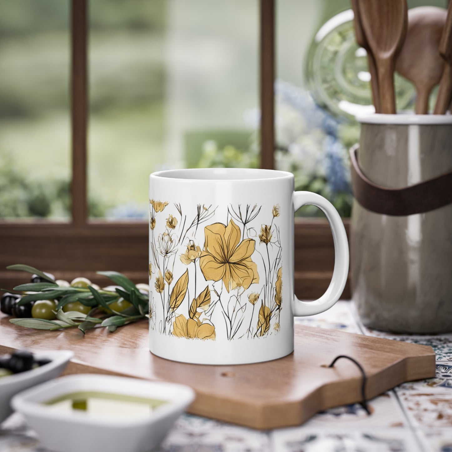 Weisse Tasse ocker Blumen