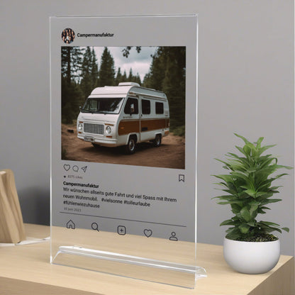 Social Media Post Acrylglas Werbegeschenk Wohnmobil personalisierbar mit Foto & Text